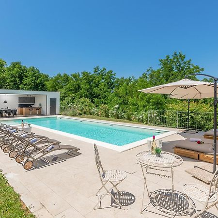 Villas Martincici with large pool Grožnjan Exterior foto