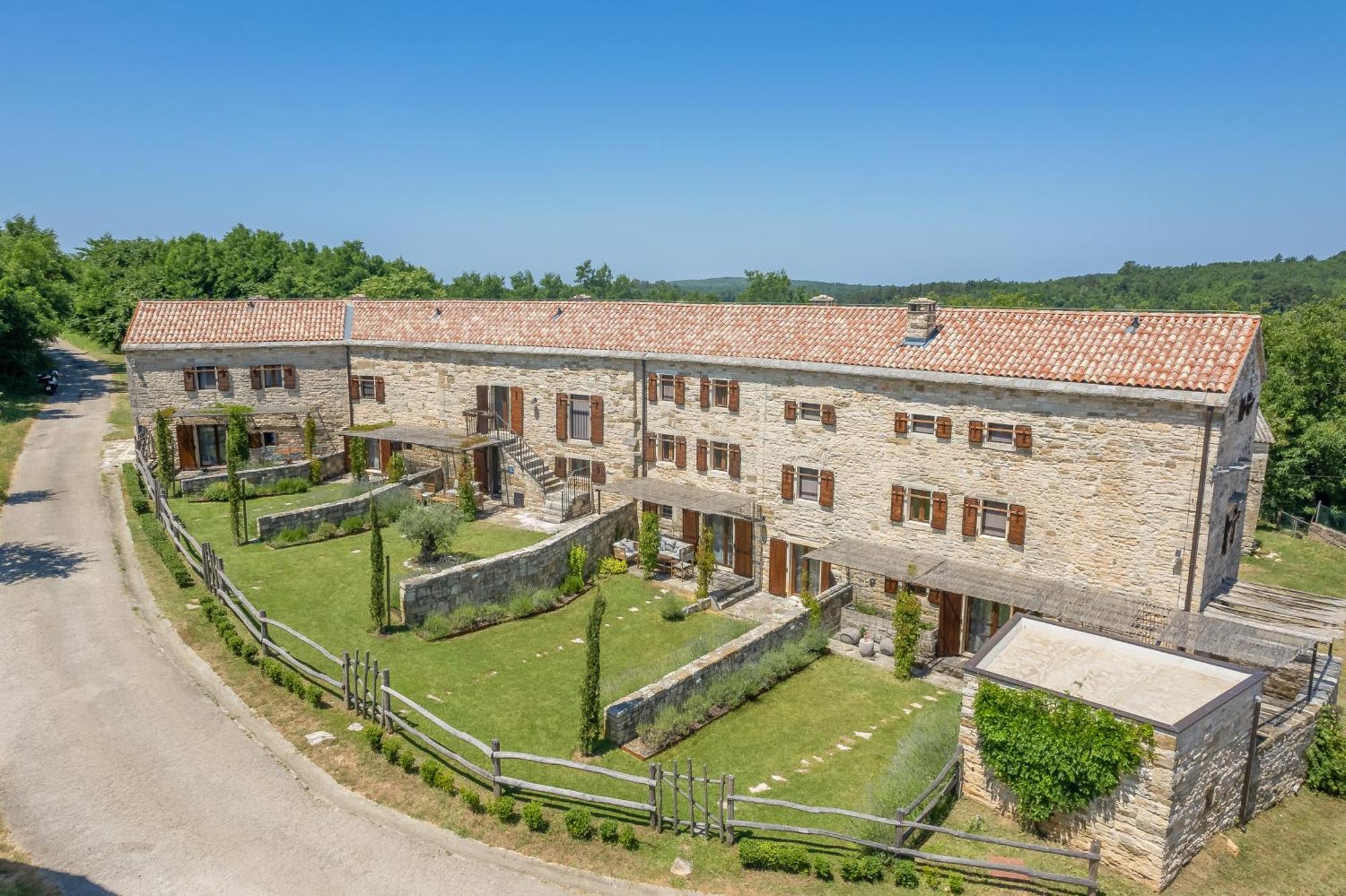 Villas Martincici with large pool Grožnjan Exterior foto
