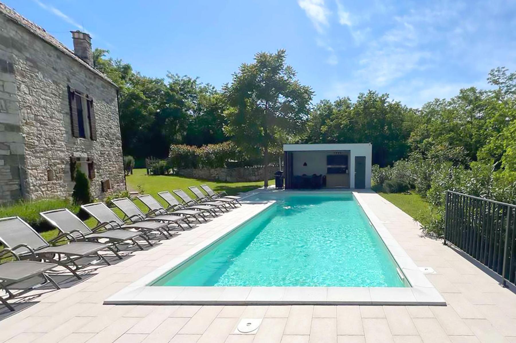 Villas Martincici with large pool Grožnjan Exterior foto